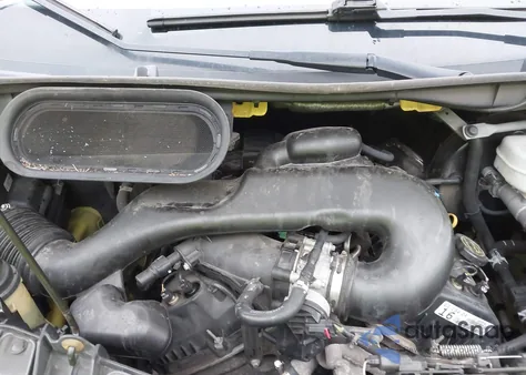 2017 Ford Transit-250 z USA, uszkodzony, nr VIN 1FTYR2CM9HKA57977